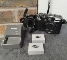 Canon PowerShot G11 Digital Camera Flip screen + 2 batteries