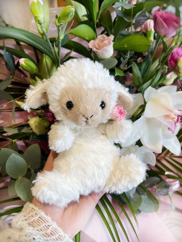 Jellycat yummy lamb brand new - lamb,