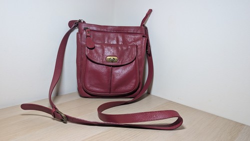 Clarks red leather adjustable - leather,