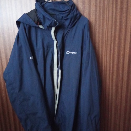 Berghaus men medium - medium, dark