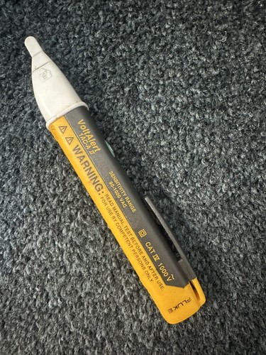 Fluke 1ac voltalert volt - fluke, ii