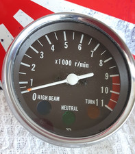 SUZUKI GT125  REV COUNTER