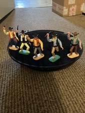 Timpo Vintage Wild West  Cowboys  Look ?