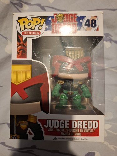 Judge dredd vinyl figure 48 - dredd, #48