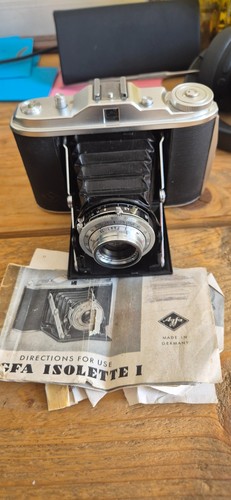 Agfa isolette folding camera - i,