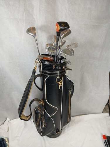 Full right handed golf - right, club