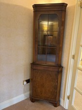 Wooden Cabinet Display Cabinet