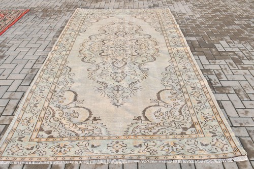 1x10 vintage rug - ft,
