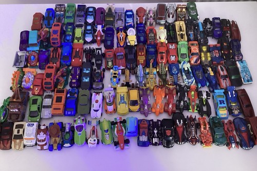 Hot wheels lot - wheels, mixed