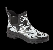 Women's Size 6 Short Wellies