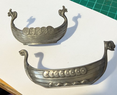 Vintage handstopt tinn pewter - tinn,