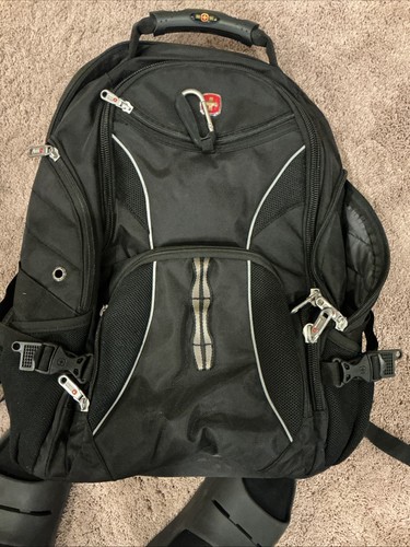 Barely used swiss gear - barely,
