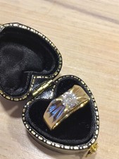 Vint Diam solitaire half ct in 18 ct , 6 grams 1973 gents or ladies K/L