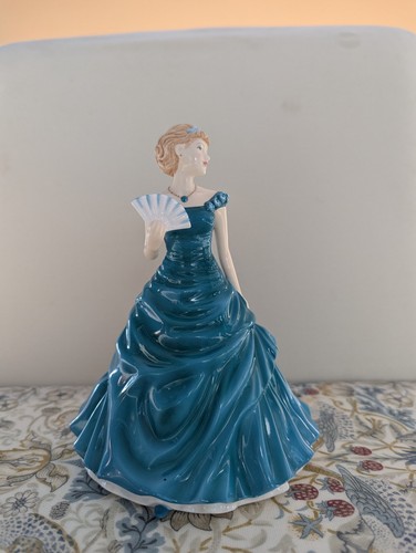 Royal doulton figurines - doulton,
