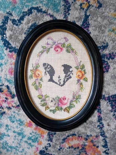 Vintage silhouette needlepoint - vintage,