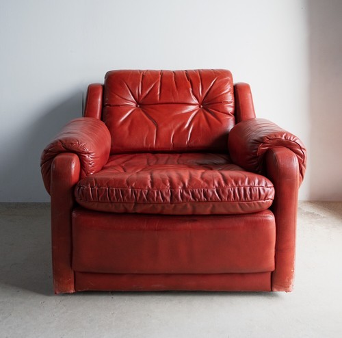 Vintage red leather armchair - vintage,