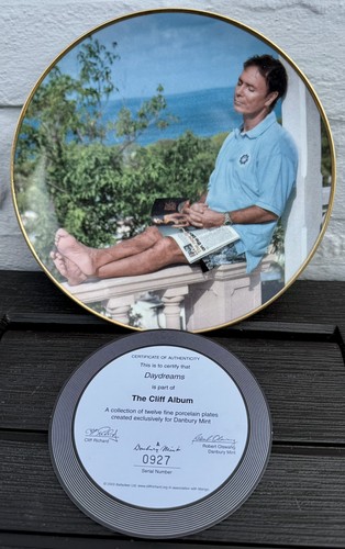 Cliff richard plate danbury - plate, by