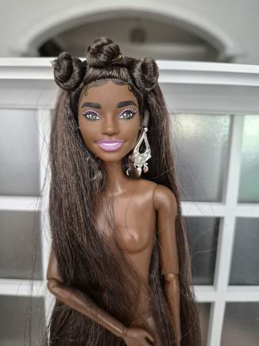 Articulated african american - african,