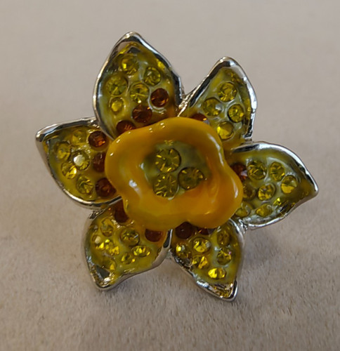 Small yellow crystal - yellow, &