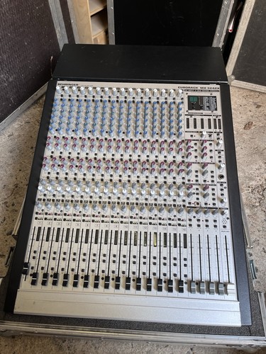 Behringer eurorack mx3242x - eurorack,