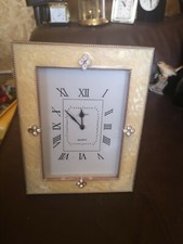 Juliana Quartz Clock 