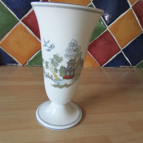 Wedgewood chinese legend vase - wedgewood,
