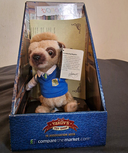 Compare the meerkat bogdan - the,