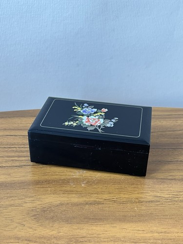 Vintage 1960 black - 1960’s,
