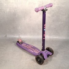 Micro Maxi Deluxe Scooter
