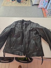 NEW - Interstate Leather