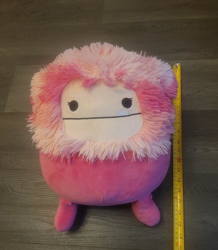 Squishmallow hailey caparinne - squishmallow,
