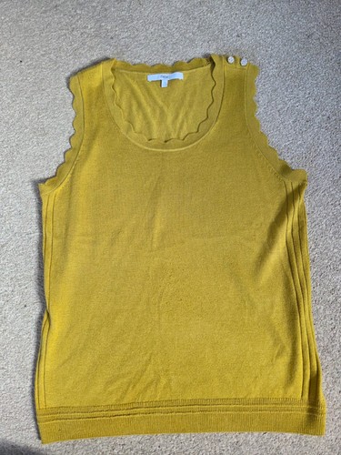 Green knitted vest - , size