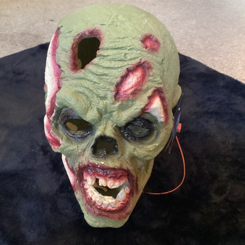 Halloween large realistic - halloween,