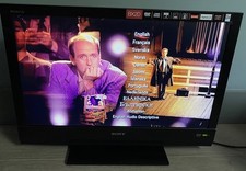 Sony BRAVIA KDL-22BX20D - 22" LCD HD TV with Built-in DVD Player With Remote