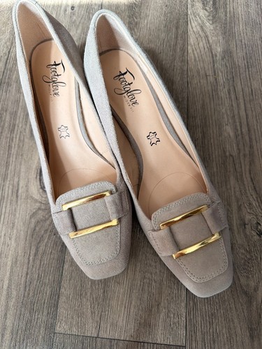 Bnwob footglove beige - m&s,