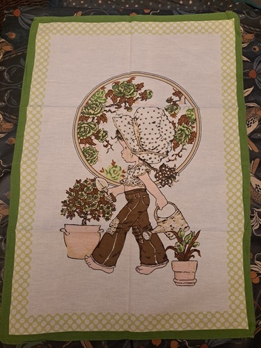 Vintage holly hobbie - hobbie, sarah