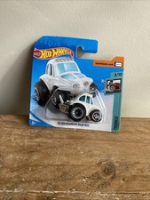 HOT WHEELS 2020 '70 VOLKSWAGEN BAJA BUG WHITE SHORT CARD AW948