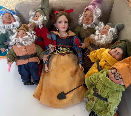 Snow white 7 - &, dwarves