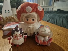 Pop Mart 2 Figurines Lot With