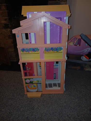 Barbie storey fold away - storey,