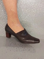 Lotus Ladies Shoes Size 6