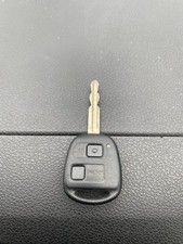 TOYOTA AVENSIS VERSO / RAV4 /