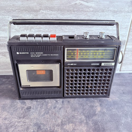 Vintage sanyo m2420 portable - sanyo,