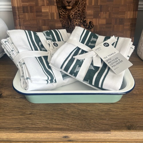 Seafoam enamel baking - m&s,