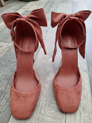 Lovely next ankle - lovely,