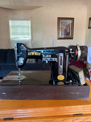 Serviced 1897 singer 27 - serviced,