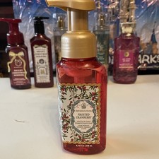 BATH & BODY WORKS FROSTED