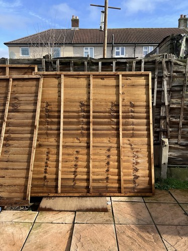 Wooden garden fences 6ft - wooden,