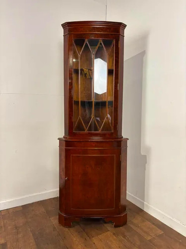 Reproduction walnut glazed - walnut,