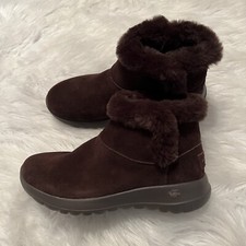 SKECHERS Boots WOMEN'S Size 5 ON THE GO PULL ON CHUGGA  Boots BROWN 15501